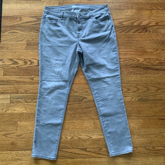 Old Navy super skinny jeans- Size 14 - Picture 5 of 6